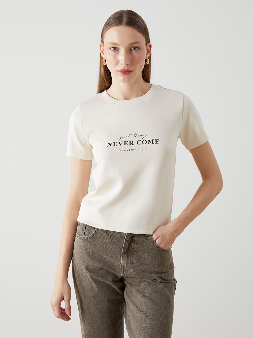 NEVER COME Crew Neck Printed Women's T-shirt | BEIGE