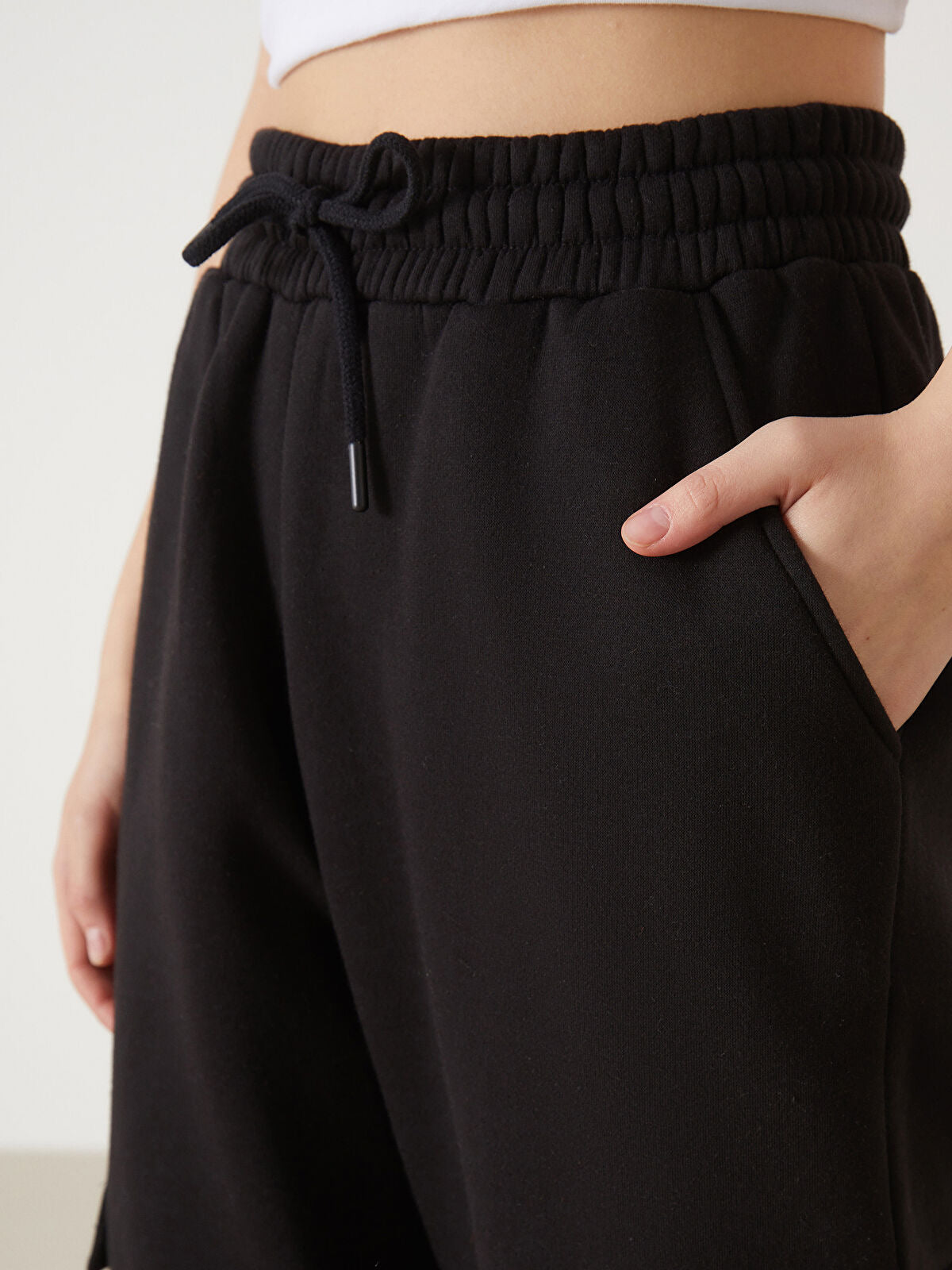 Ladies Baggy Cargo Joggers | Black